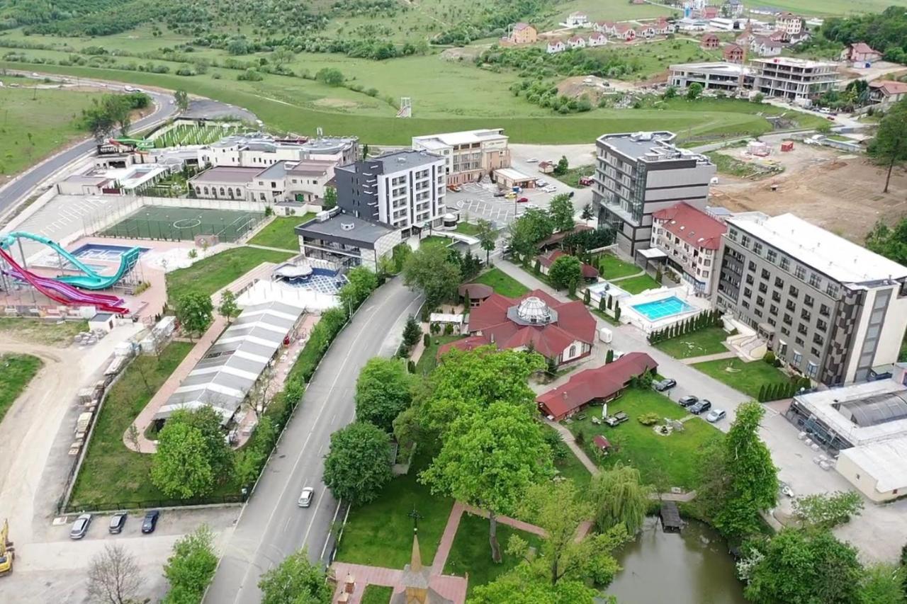 Hotel President Băile Felix Exterior foto