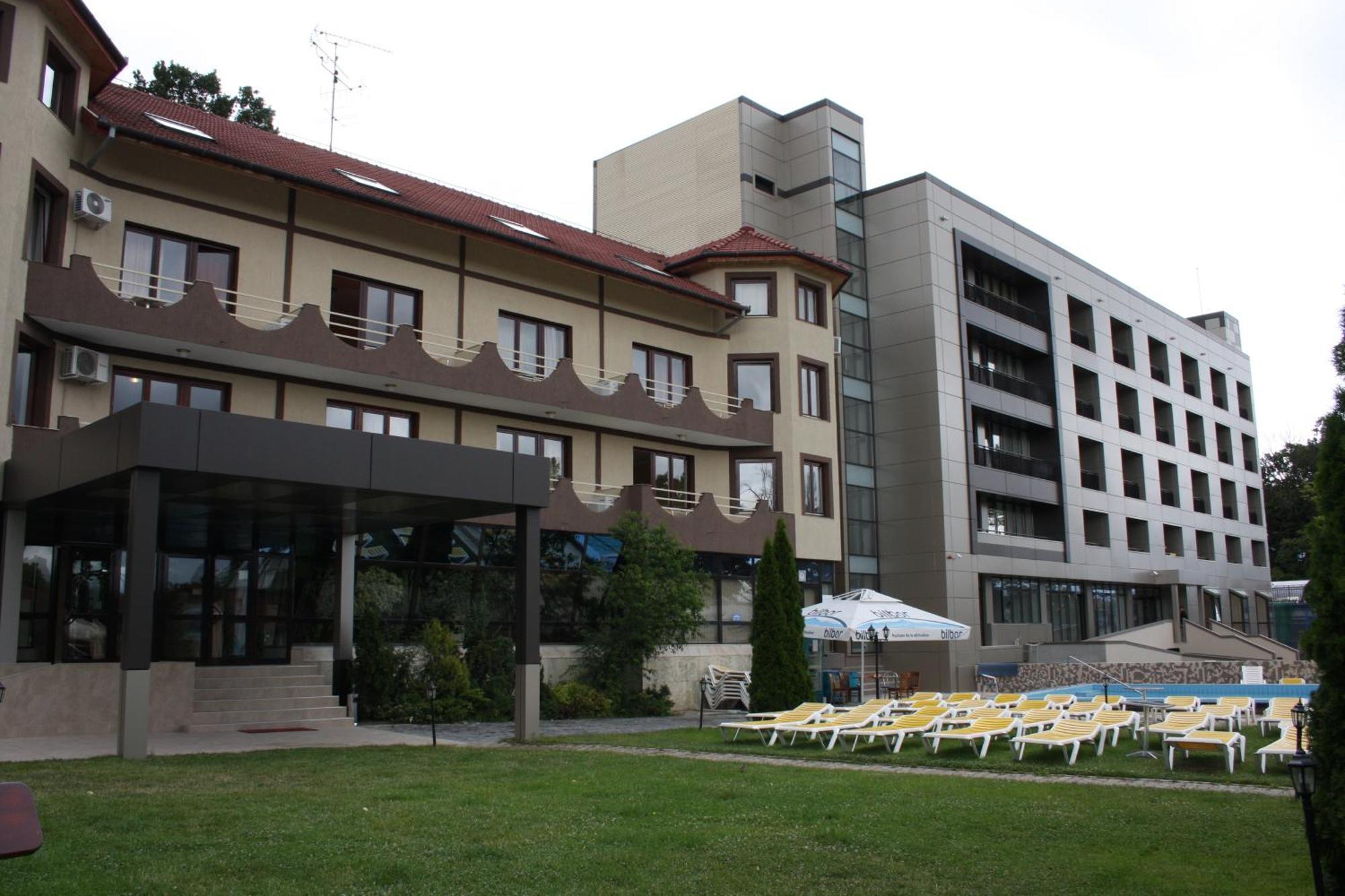 Hotel President Băile Felix Exterior foto